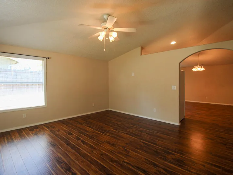 3882 Lone Oak Rd SE — Photo 6