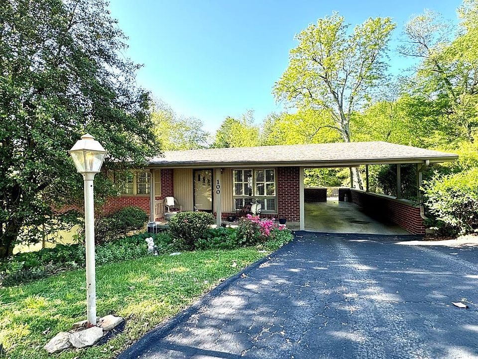 1st image of 100 Hillcrest Dr S