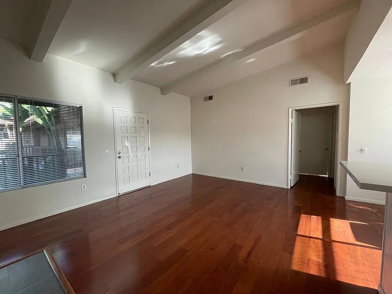4430 Cleveland Ave #25 — Photo 5