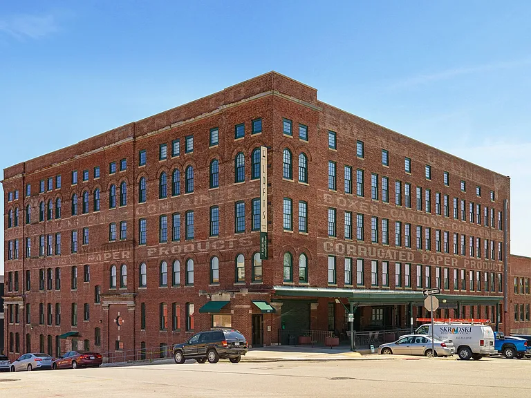 L15 Lofts — Photo 20