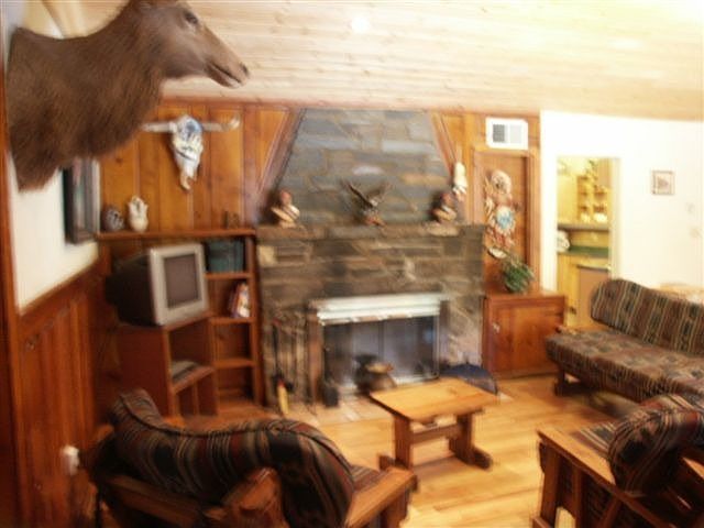 2nd image of 101 Rooney Rd