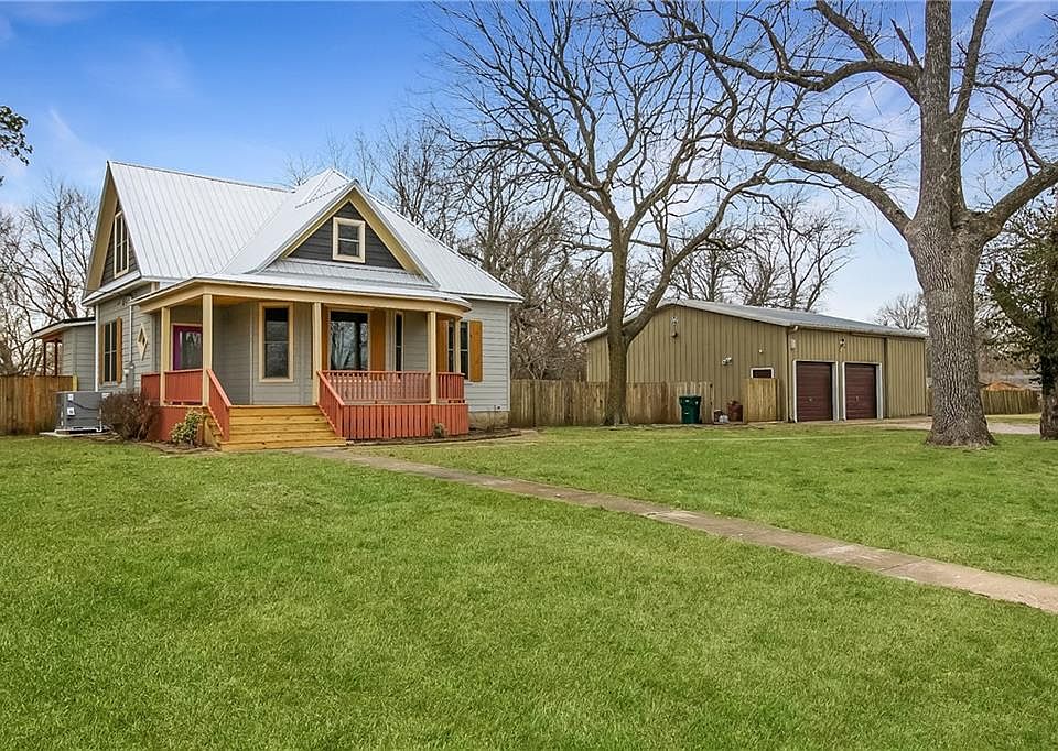 1st image of 1000 Briggs Ave