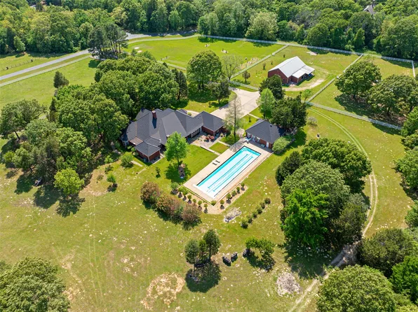4390 Stonebridge, Athens, TX 75751