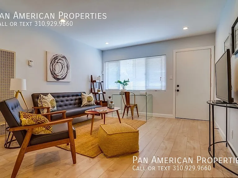 2645 E Spaulding St #3 — Photo 1
