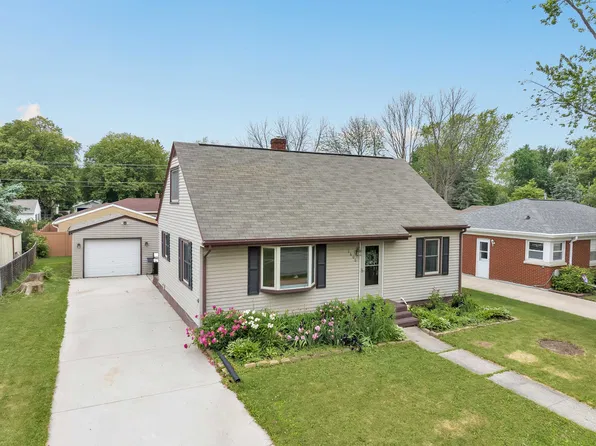 1606 14th Ave, Green Bay, WI 54304