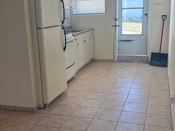 (undisclosed Address)