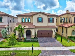 11126 Meridian Dr N, Parkland, FL 33076