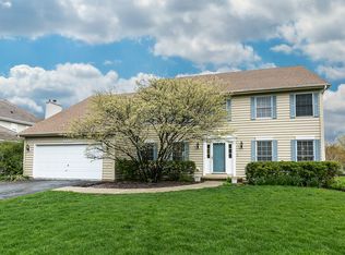 5320 Papaw Dr, Naperville, IL