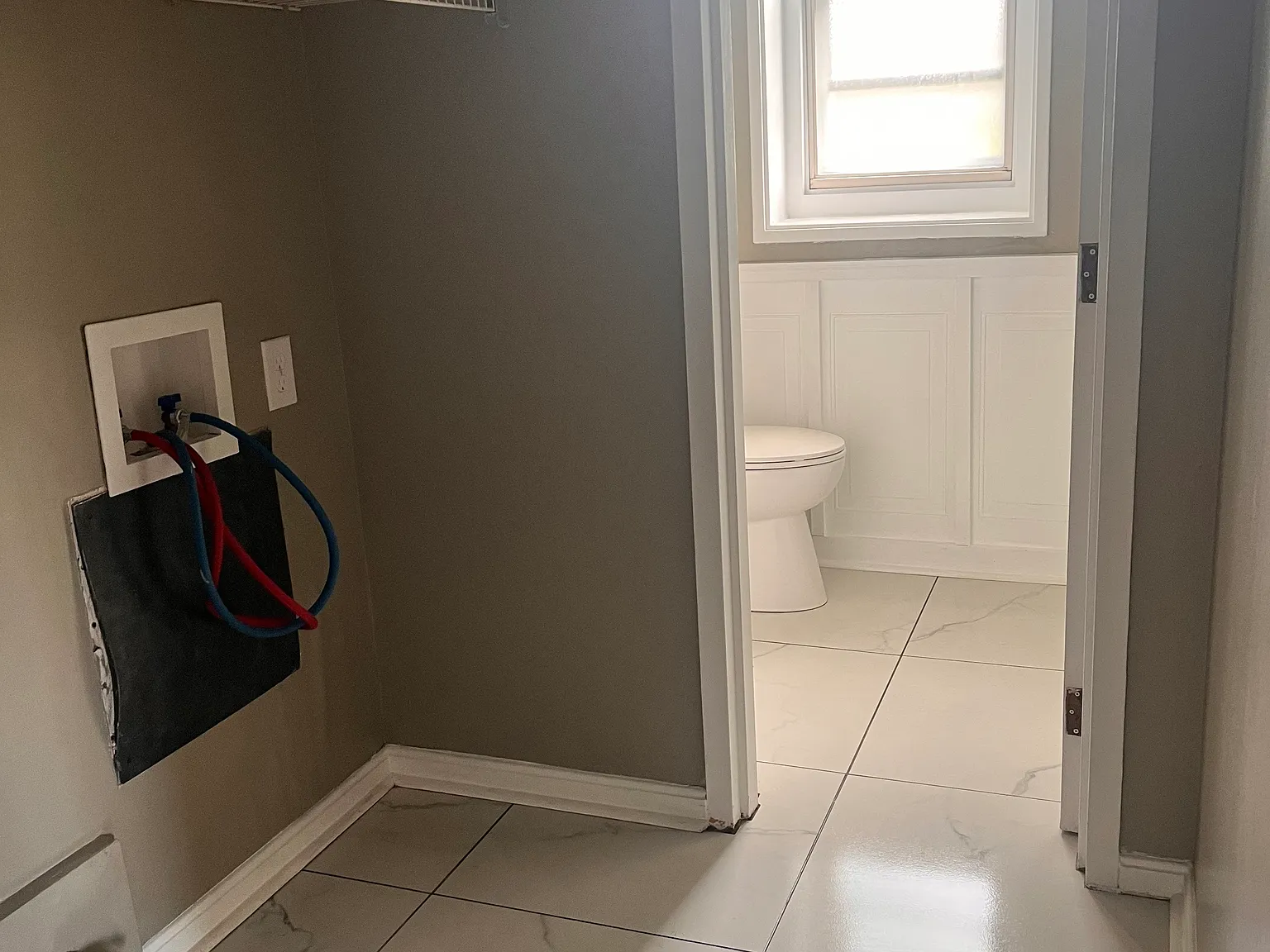 3 bed, 1.5 bath, 900 sqft, $1,300 — Photo 4