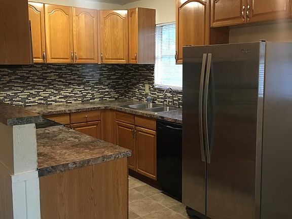 3rd image of 1209 Washington Ave