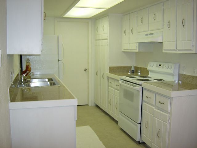 new stove & dishwasher