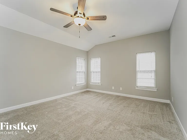 1240 Blackstone Ct NW — Photo 14