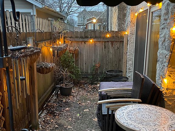 4th image of 1254 Ashland Ave