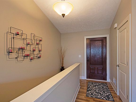 4th image of 3449 Rosewood St