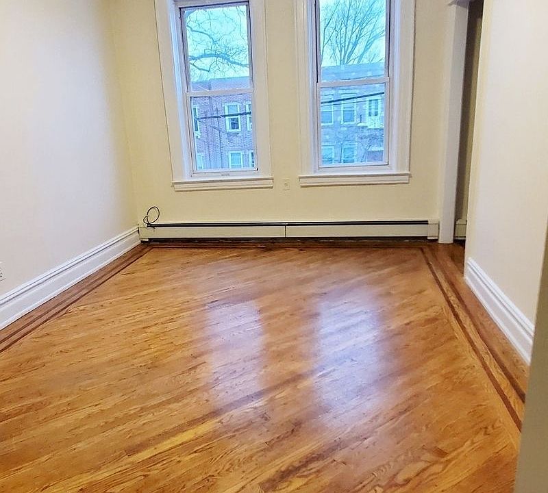 1st image of 30-27 48th St #2EE