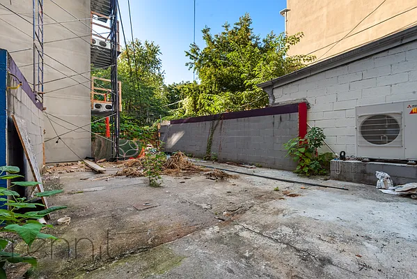 Rented by Rennit Inc. | media 8