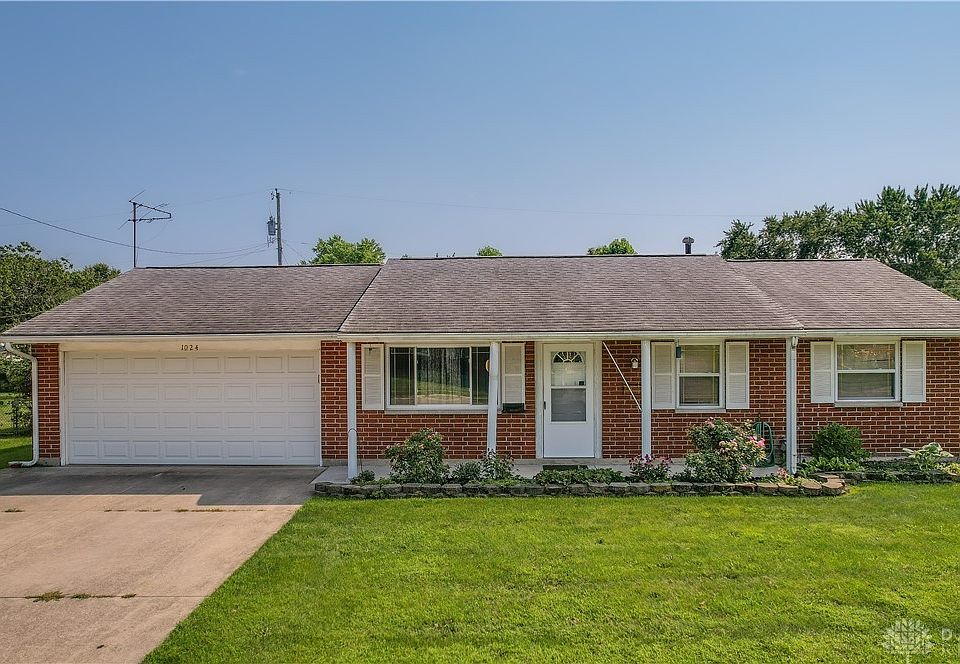 1st image of 1024 Nutmeg Sq S
