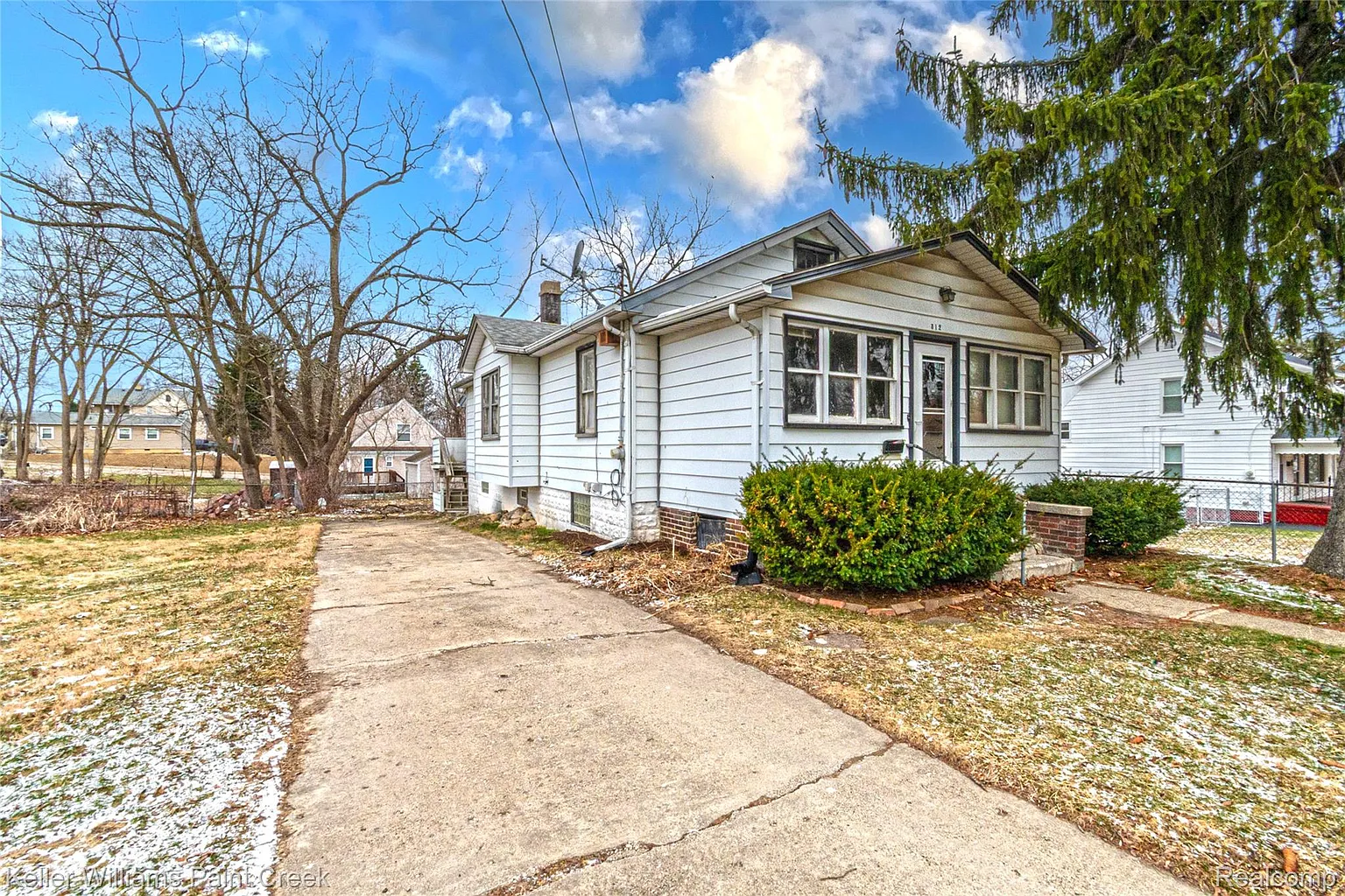 312 S Edith St photo 1