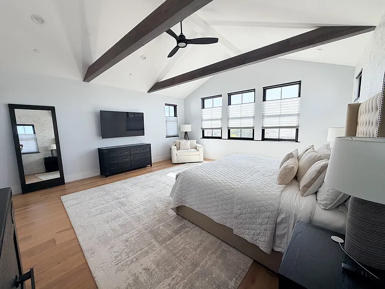 1400 Manzanita Ln — Photo 19