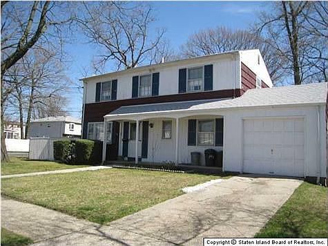 5th image of 148 Leverett Ave