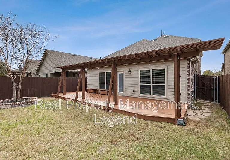 812 Gray Fox Dr — Photo 27