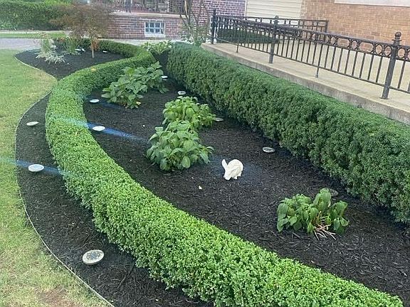 5th image of 1383 Bishop Rd