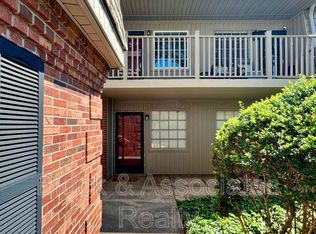 3816H W Country Club Rd, Winston Salem, NC 27104