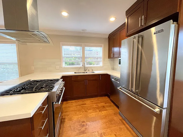 716 W Upas St — Photo 8