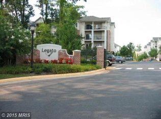4415 Weatherington Ln UNIT 302, Fairfax, VA