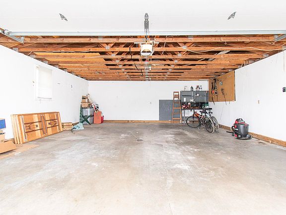 5th image of 11193 E Baseline Rd