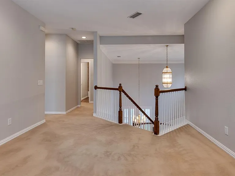 2212 Bayou Ct — Photo 24