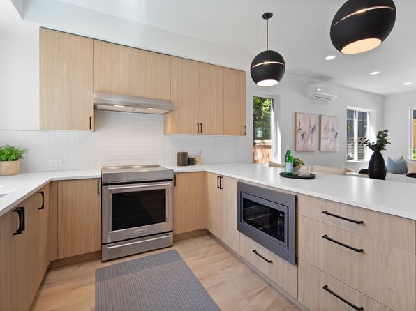 seattle-washington-442363128 picture