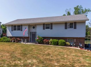 439 Laurel Dr SW, Etna, OH 43062
