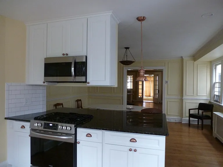 6243 Washington Ave — Photo 7