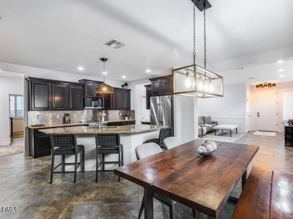 7844 W MOLLY Drive, Peoria, AZ 85383