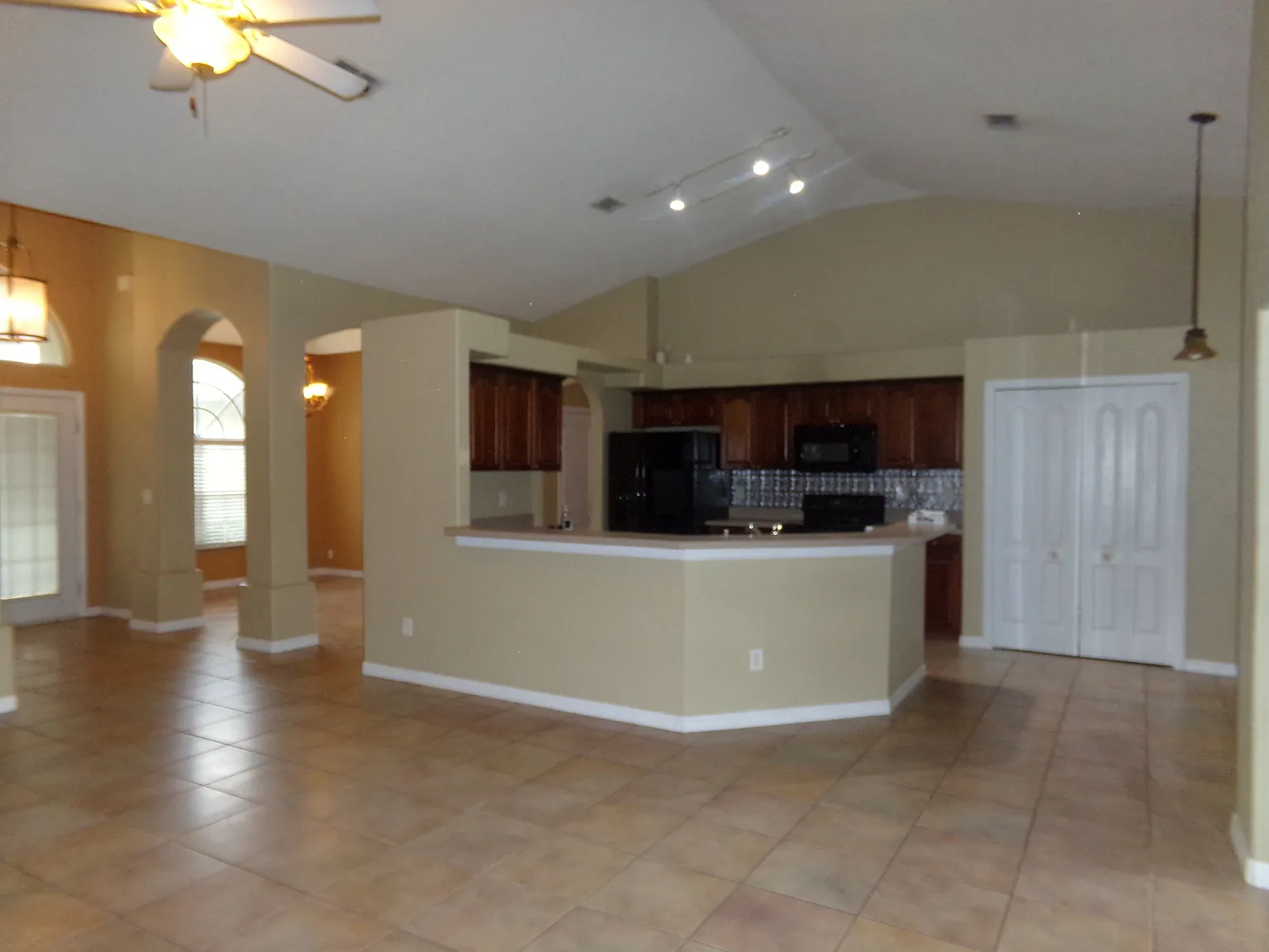 3253 Countryside View - 1 — Photo 2