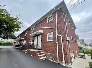 405 Stuyvesant Ave #10, Lyndhurst, NJ 07071