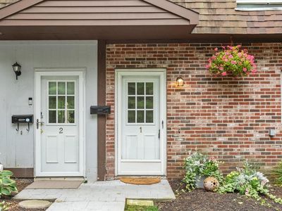 20 Lawrence Rd APT 1, Rowley, MA, 01969