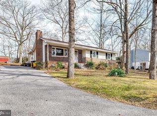 7731 Walters Rd, Pasadena, MD 21122