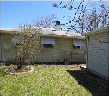 2nd image of 2516 N Elmwood Ave