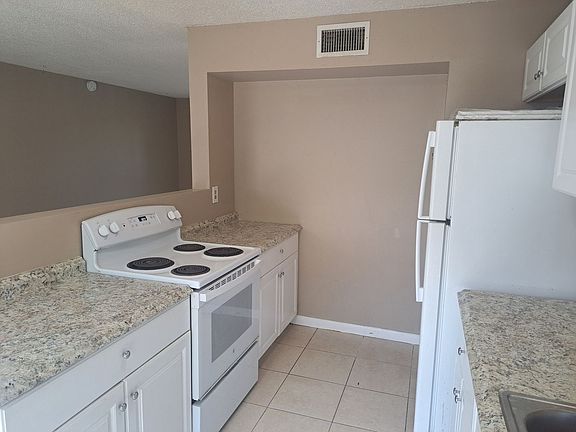 2nd image of 4204 18th St
