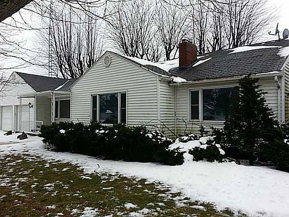 2nd image of 13802 Fruit Ridge Rd