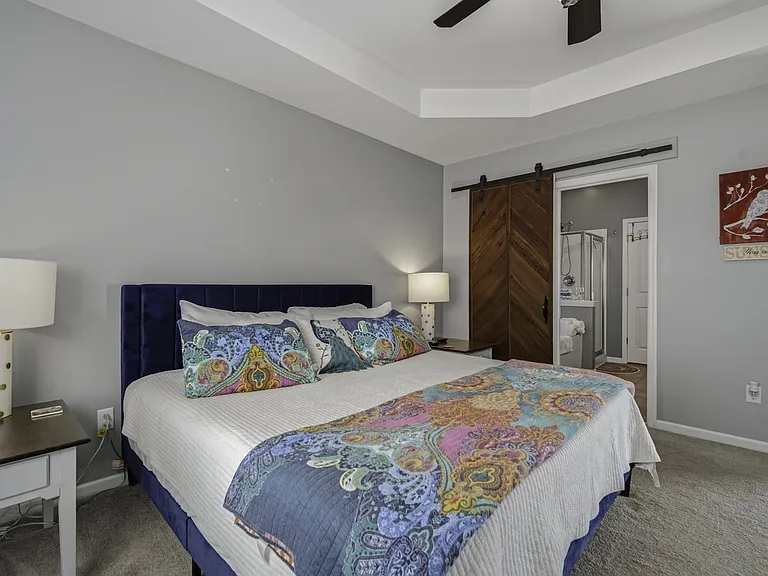 225 Urbano Ln — Photo 14