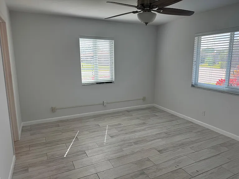 14747 Wildflower Ln — Photo 17