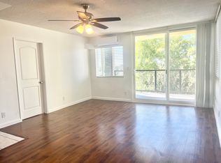 1356 Douglas St, Los Angeles, CA 90026