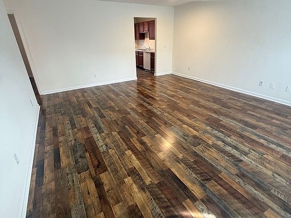 2nd image of 725 E Haggard Ave
