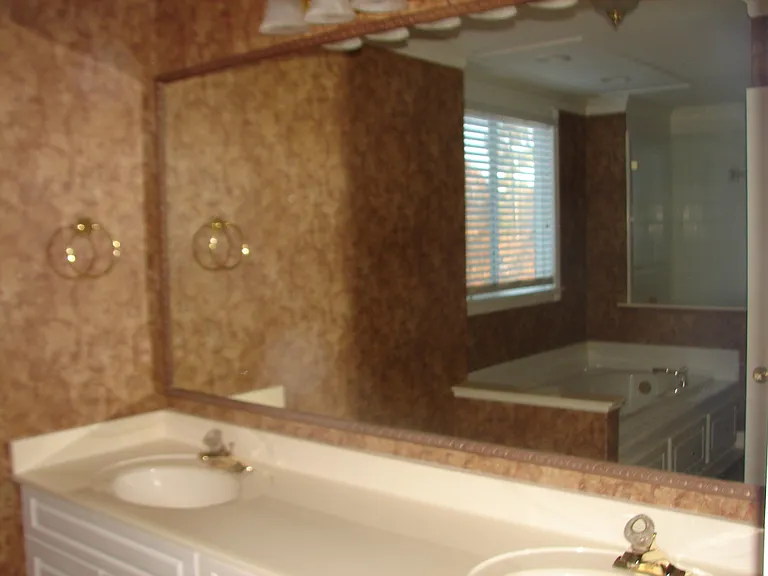 1325 Beckton Ct — Photo 4