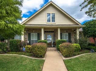 4255 Lake Bluff Dr, Fort Worth, TX 76137
