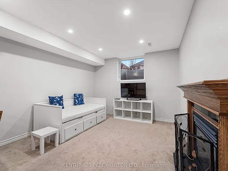 2337 Pindar Cres #BASEMENT — Photo 7