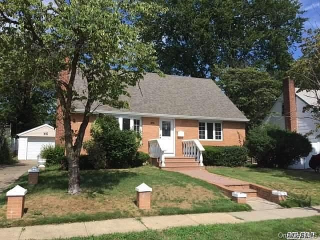 1st image of 512 Froehlich Place